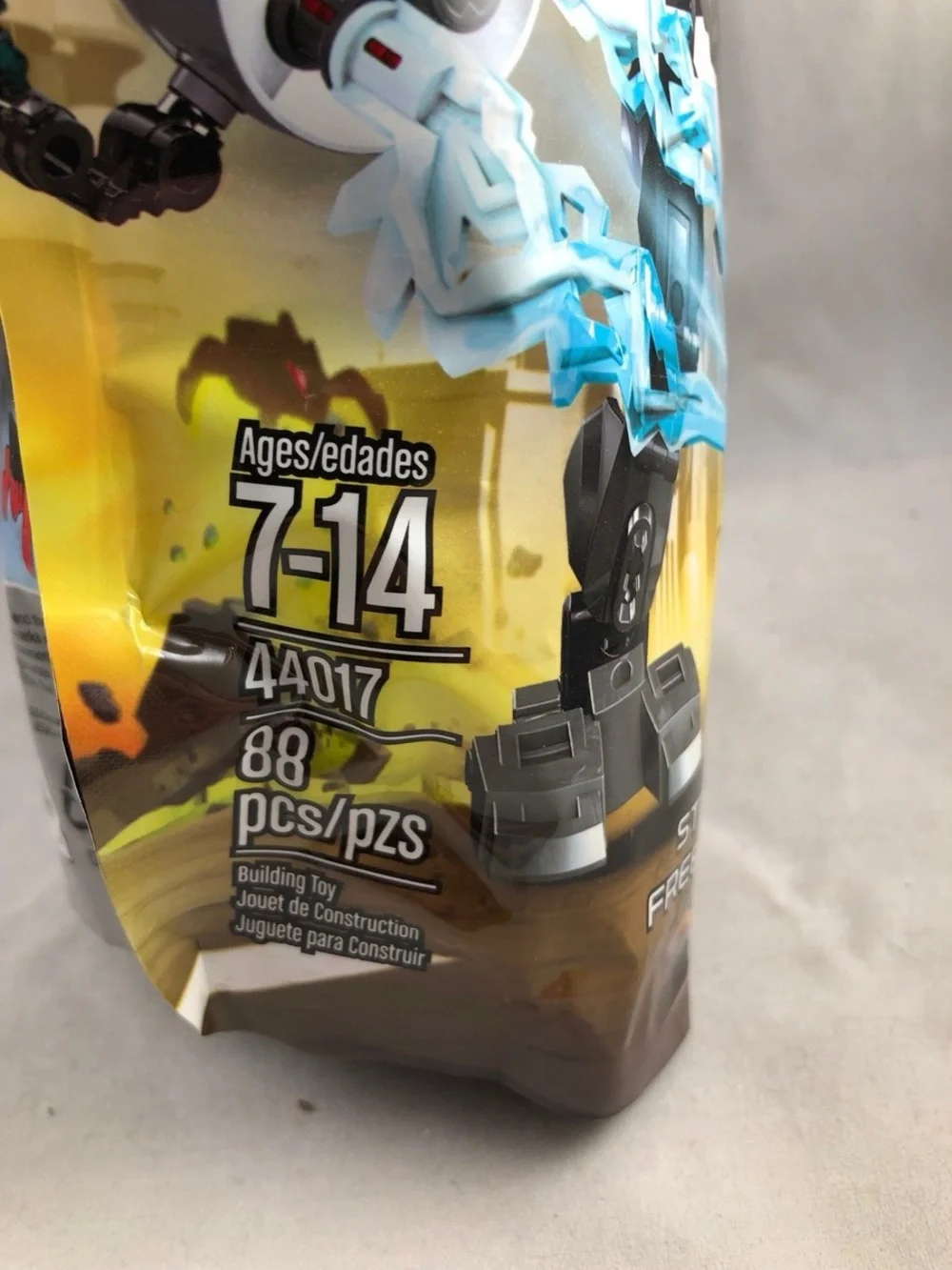 Retired LEGO Hero Factory Stormer Freeze Machine (44017)